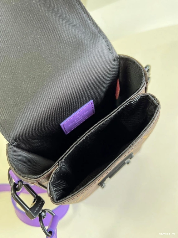 WIS WALLET LOUIS S-LOCK WEARABLE VUITTON VERTICAL 0906